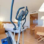 Hotel Tryp By Wyndham Parque 4*