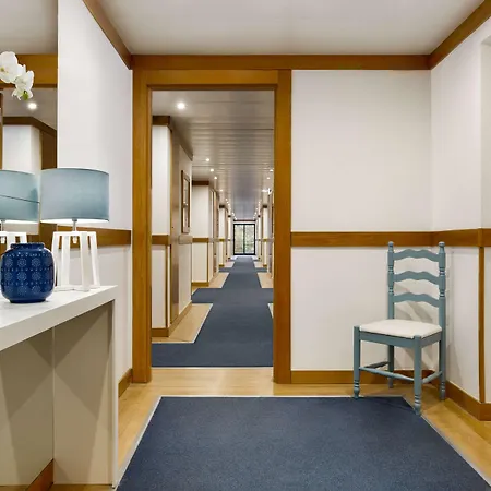 מלון Tryp By Wyndham Parque