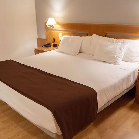 מלון Tryp By Wyndham Parque מונטיז'ו