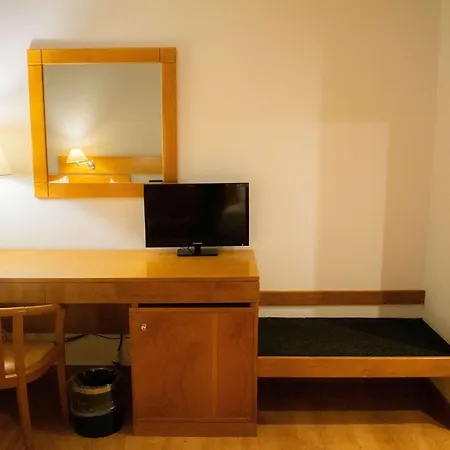 מלון Tryp By Wyndham Parque 4*