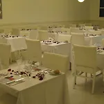 Tryp By Wyndham Parque 4*