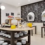 Tryp By Wyndham Parque Montijo