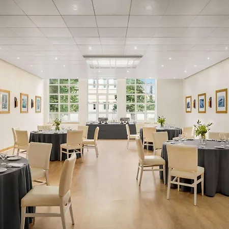 Hotel Tryp By Wyndham Parque