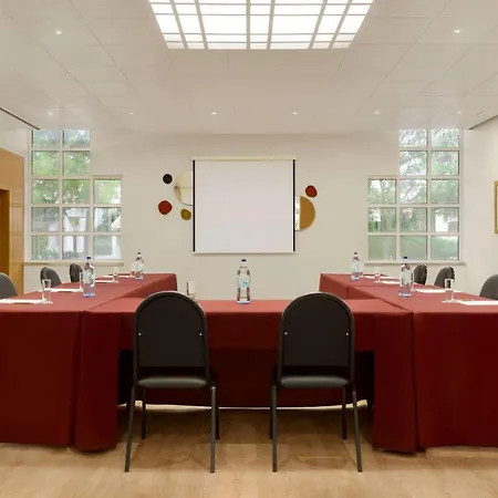 Tryp By Wyndham Parque 4* Montijo
