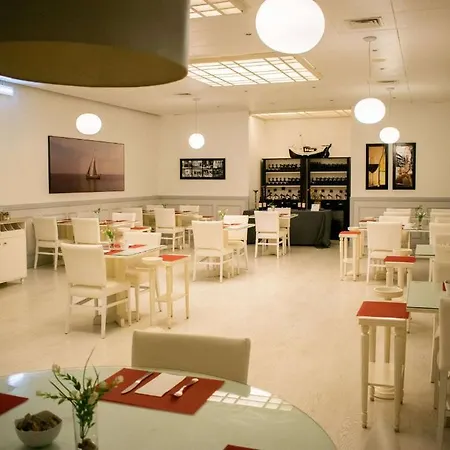 Tryp By Wyndham Parque Hotel Montijo