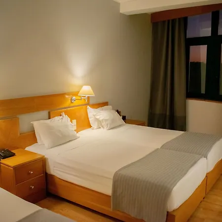Szálloda Tryp By Wyndham Parque