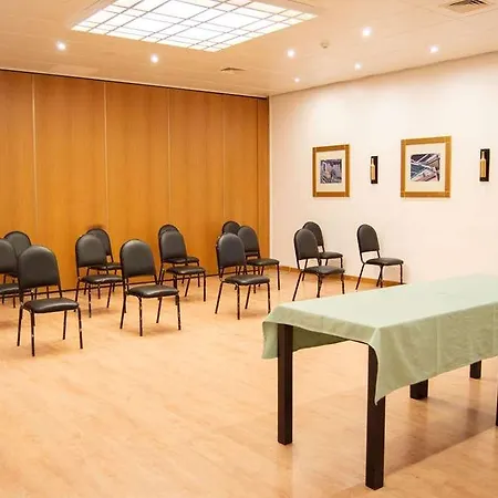 Tryp By Wyndham Parque Hotel 4*