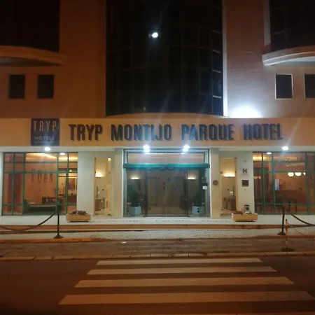 Tryp By Wyndham Parque 酒店 4*