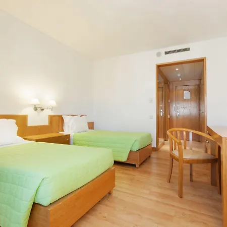 Hotel Tryp By Wyndham Parque Montijo