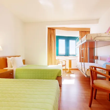 Tryp By Wyndham Parque 4* Montijo