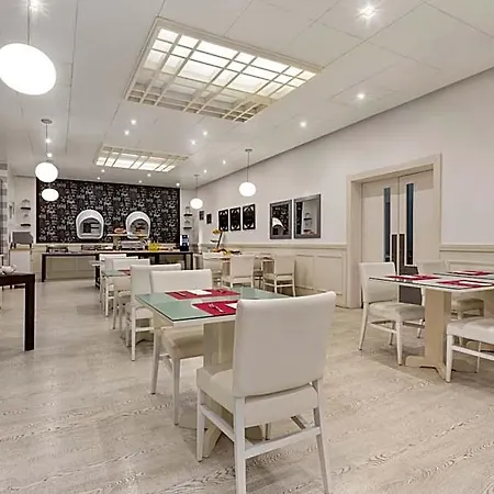 Tryp By Wyndham Parque Hotel 4*