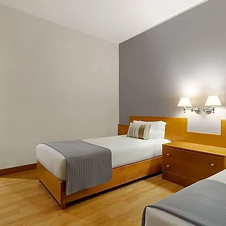 Tryp By Wyndham Parque Hotel Montijo