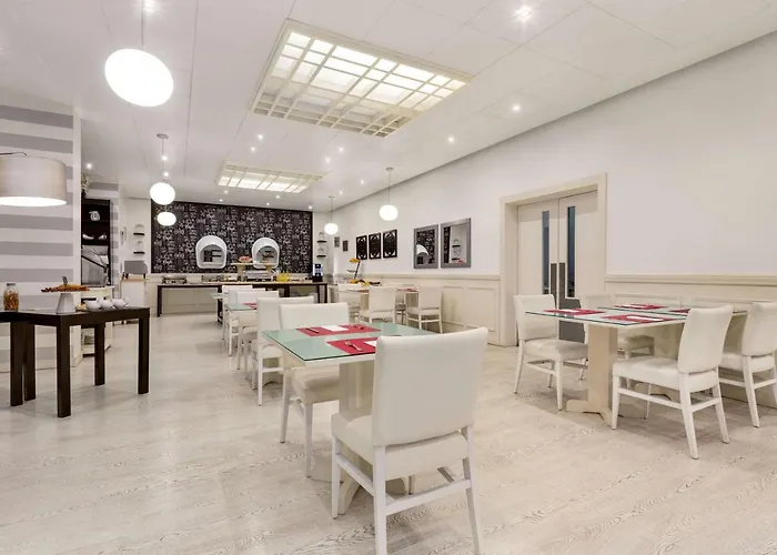 Tryp By Wyndham Parque