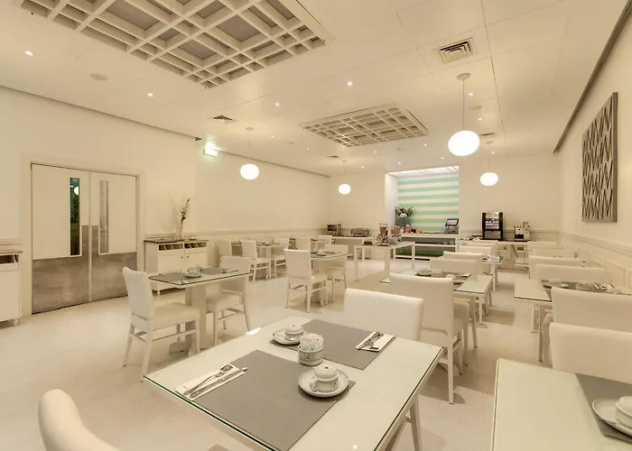 Tryp By Wyndham Parque