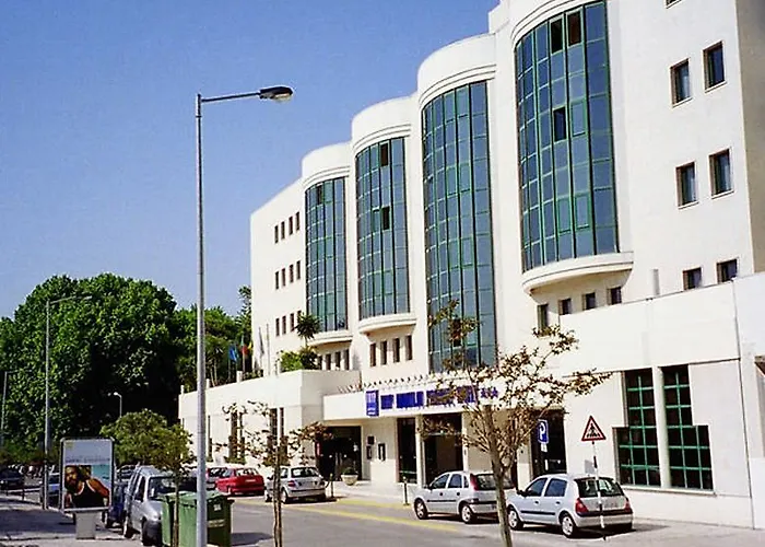 Ξενοδοχείο Tryp By Wyndham Parque 4*